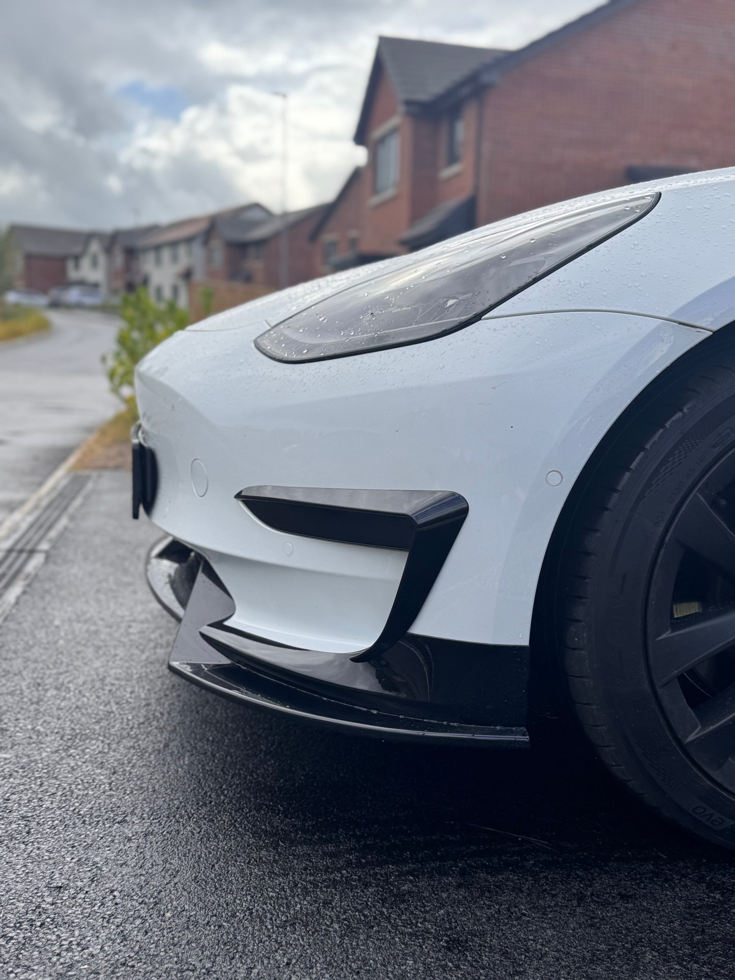 2Pcs Front Bumper Side Canards Gloss Black For Tesla Model 3 2017-2023